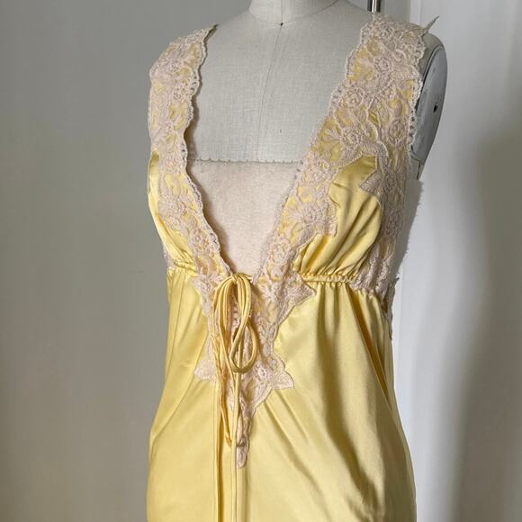 Rumored Venice Maxi Dress size M - Picture 4 of 7